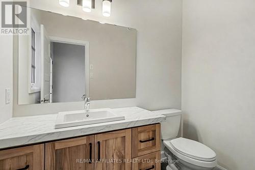 408 Falcon Lane, Russell, ON - Indoor Photo Showing Bathroom