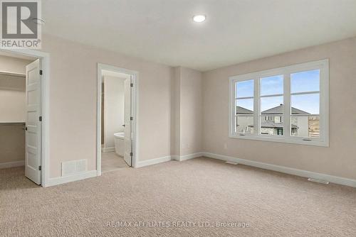 408 Falcon Lane, Russell, ON - Indoor Photo Showing Other Room