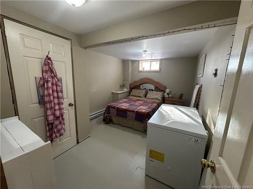 956 King Ave, Bathurst, NB 