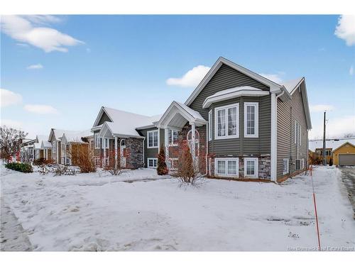 66 Croasdale, Moncton, NB 