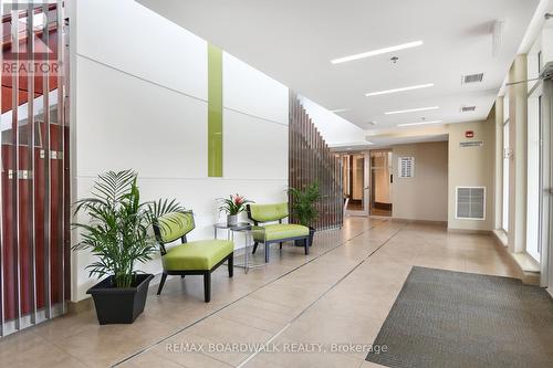 407 - 575 Byron Avenue, Ottawa, ON - Indoor Photo Showing Other Room