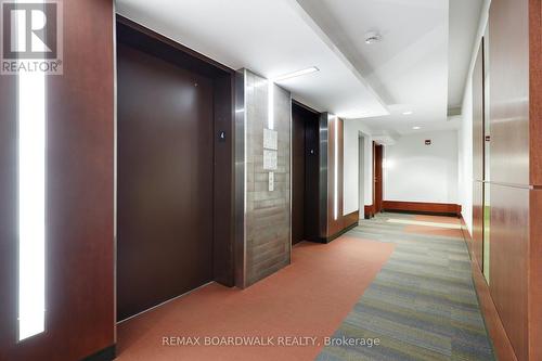 407 - 575 Byron Avenue, Ottawa, ON - Indoor Photo Showing Other Room