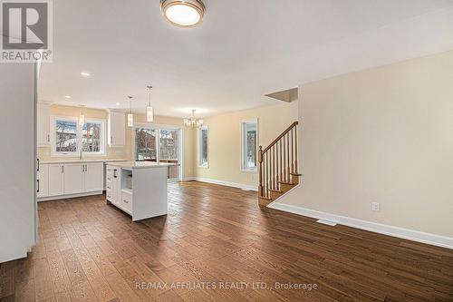 353 Voyageur Place, Russell, ON - Indoor