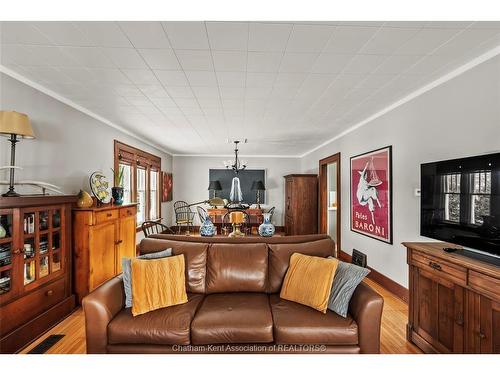 243 Chatham Street South, Blenheim, ON 