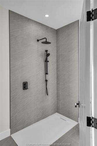 172 Rosewood Crescent, Chatham, ON 