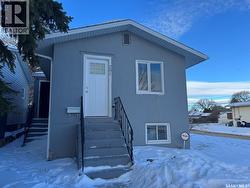 201 Y AVENUE S  Saskatoon, SK S7M 3J4