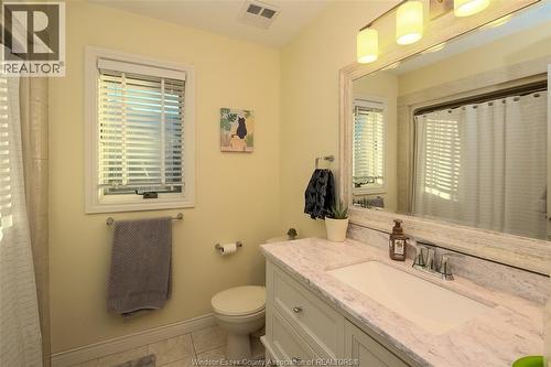 8470 Malden, Lasalle, ON - Indoor Photo Showing Bathroom
