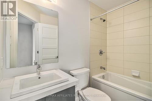 404 Falcon Lane, Russell, ON - Indoor Photo Showing Bathroom