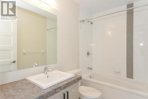 1060 Chablis Crescent, Russell, ON - Indoor Photo Showing Bathroom