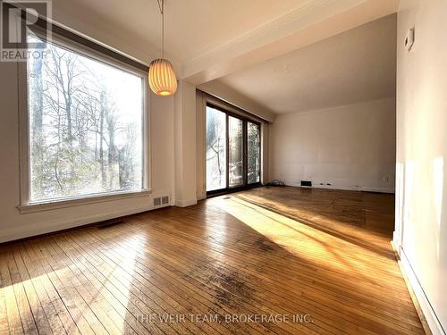 17 Glen Robert Drive, Toronto, ON - Indoor Photo Showing Other Room