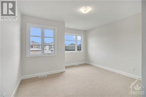 1205 Montblanc Crescent, Russell, ON - Indoor Photo Showing Other Room