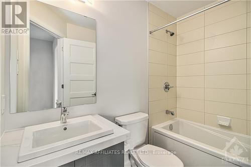 1205 Montblanc Crescent, Russell, ON - Indoor Photo Showing Bathroom
