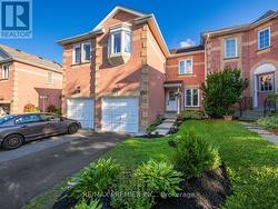 39 ROSS LINTON DRIVE  Aurora, ON L4G 6T3