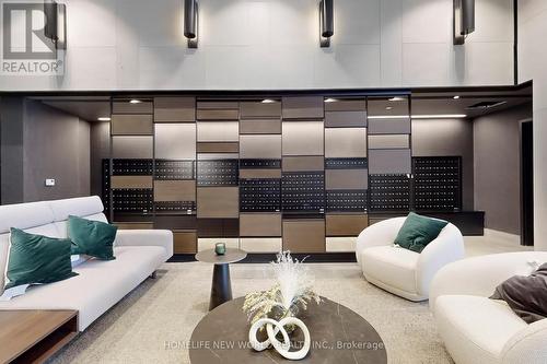 1605 - 8119 Birchmount Road, Markham, ON - Indoor