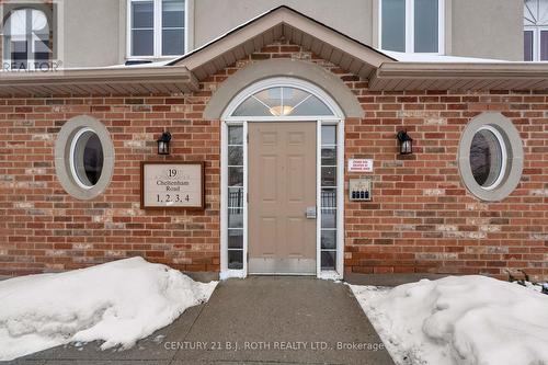 4 - 19 Cheltenham Road, Barrie, ON - Outdoor With Exterior