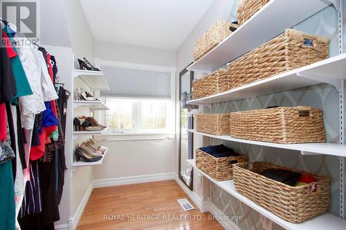 31 Ambleside Drive, Scugog, ON - Indoor With Storage