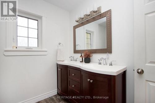 31 Ambleside Drive, Scugog, ON - Indoor Photo Showing Bathroom