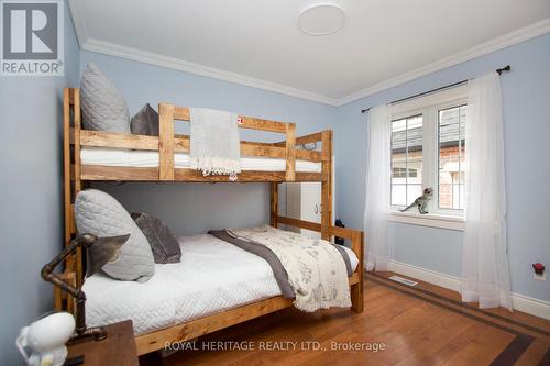 31 Ambleside Drive, Scugog, ON - Indoor Photo Showing Bedroom