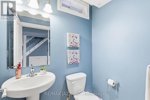 2415 Winlord Place, Oshawa (Windfields), ON - Indoor Photo Showing Bathroom