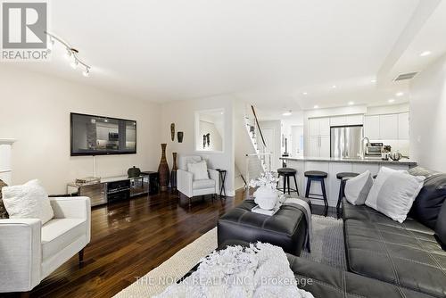102 - 1995 Royal Road, Pickering (Village East), ON - Indoor Photo Showing Living Room