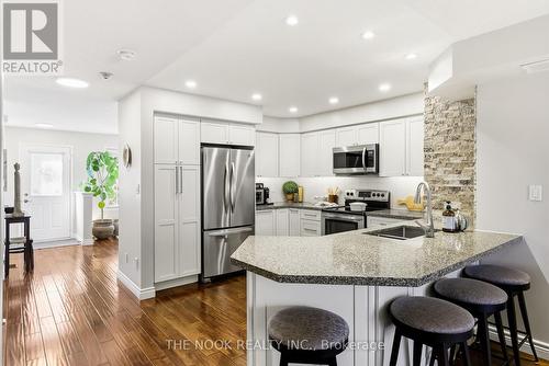 102 - 1995 Royal Road, Pickering (Village East), ON - Indoor Photo Showing Kitchen With Upgraded Kitchen