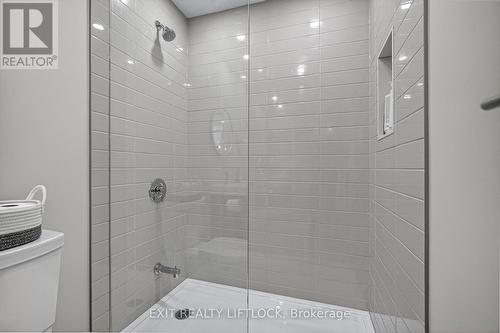 805 - 195 Hunter E, Peterborough (Ashburnham Ward 4), ON - Indoor Photo Showing Bathroom