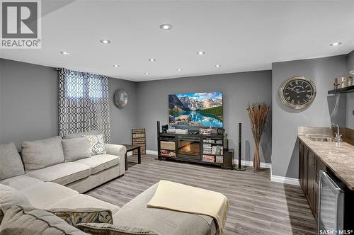 845 Alder Avenue, Moose Jaw, SK - Indoor Photo Showing Living Room