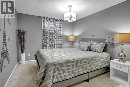 845 Alder Avenue, Moose Jaw, SK - Indoor Photo Showing Bedroom