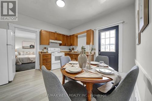 164 Albert Street, Oshawa, ON - Indoor Photo Showing Dining Room