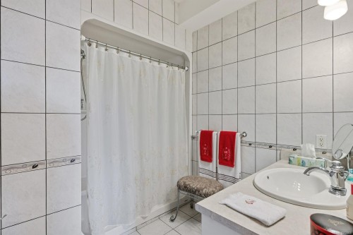 1781 Thurber Rd, Comox, BC 