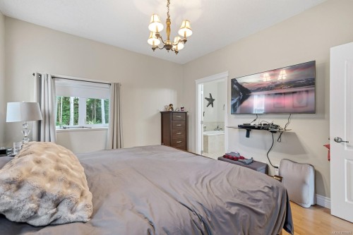 1781 Thurber Rd, Comox, BC 