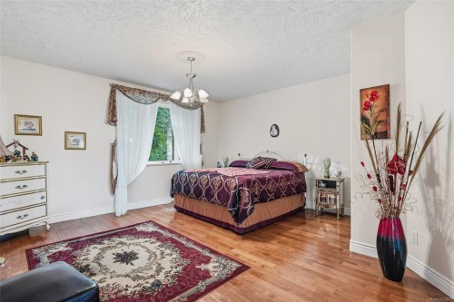 1781 Thurber Rd, Comox, BC 