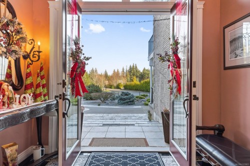 1781 Thurber Rd, Comox, BC 