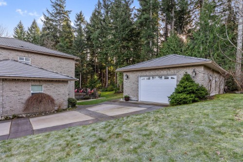 1781 Thurber Rd, Comox, BC 