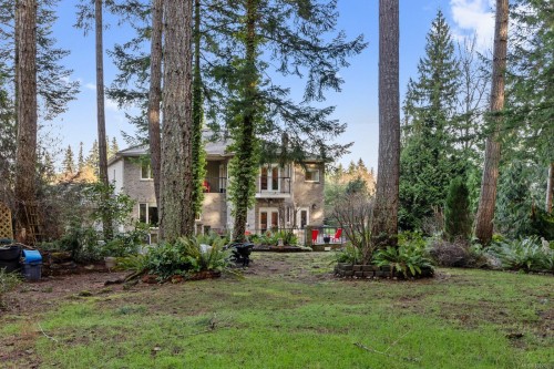 1781 Thurber Rd, Comox, BC 