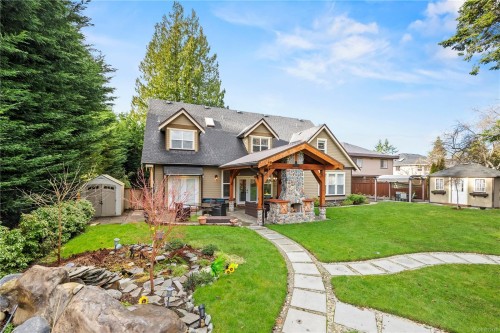 4937 Eagle View Lane, Saanich, BC 