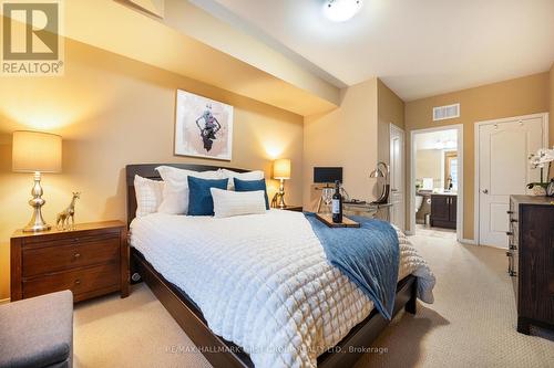 70 Lovegrove Lane, Ajax, ON - Indoor Photo Showing Bedroom