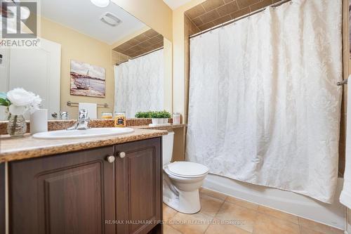 70 Lovegrove Lane, Ajax, ON - Indoor Photo Showing Bathroom