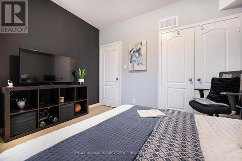 70 Lovegrove Lane, Ajax, ON - Indoor Photo Showing Bedroom