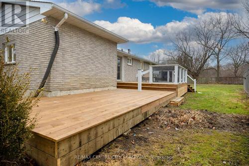 42606 Johnathon Street, Central Elgin (Union), ON - Outdoor