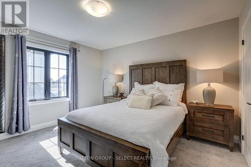 2397 Meadowlands Way, London North (North R), ON - Indoor Photo Showing Bedroom
