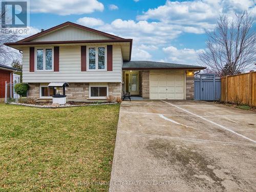 35 CROWN STREET  St. Catharines (Vine/Linwell), ON L2M 3L2