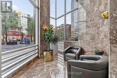 Additional lobby seating area. - 1101 - 160 George Street, Ottawa, ON - Indoor Photo Showing Other Room