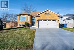 140 Station COURT  Kingsville, ON N9Y 3Z6