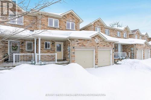 37 Southwoods Crescent, Barrie, ON - Outdoor With Deck Patio Veranda With Facade