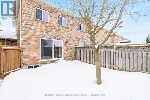 37 Southwoods Crescent, Barrie, ON - Outdoor With Exterior