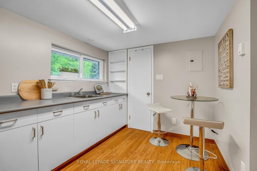 8 Silverdale Crescent, Toronto, ON - Indoor