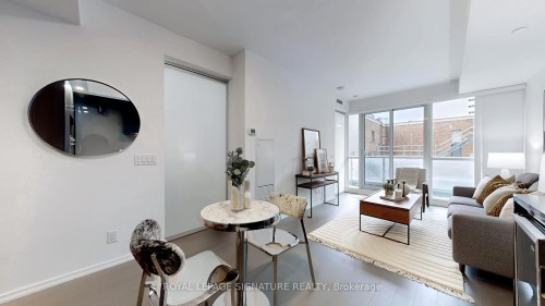 2608-70 Temperance Street, Toronto, ON - Indoor Photo Showing Living Room