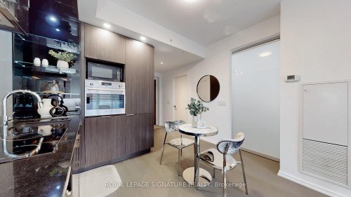 2608-70 Temperance Street, Toronto, ON - Indoor Photo Showing Other Room