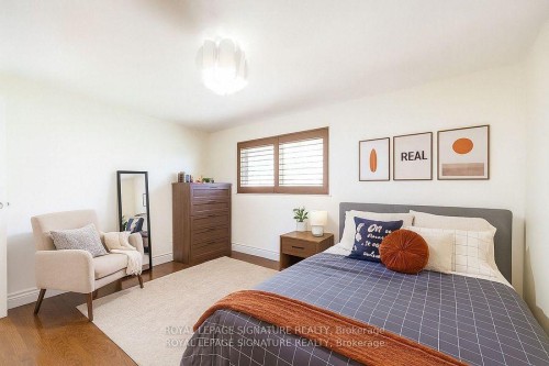 105 Catalina Drive, Toronto, ON - Indoor Photo Showing Bedroom